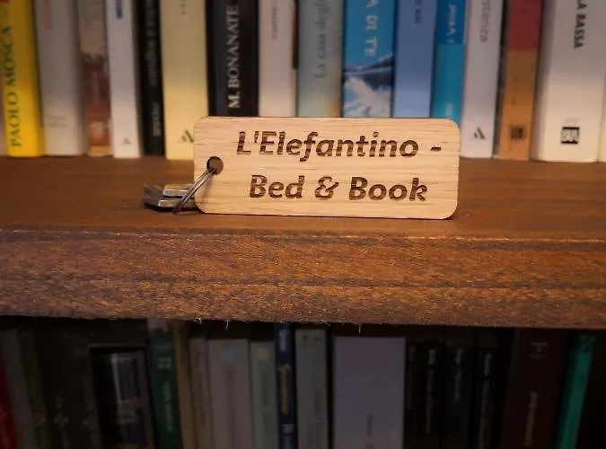 Alojamento de Acomodação e Pequeno-almoço L'elefantino - Bed And Book